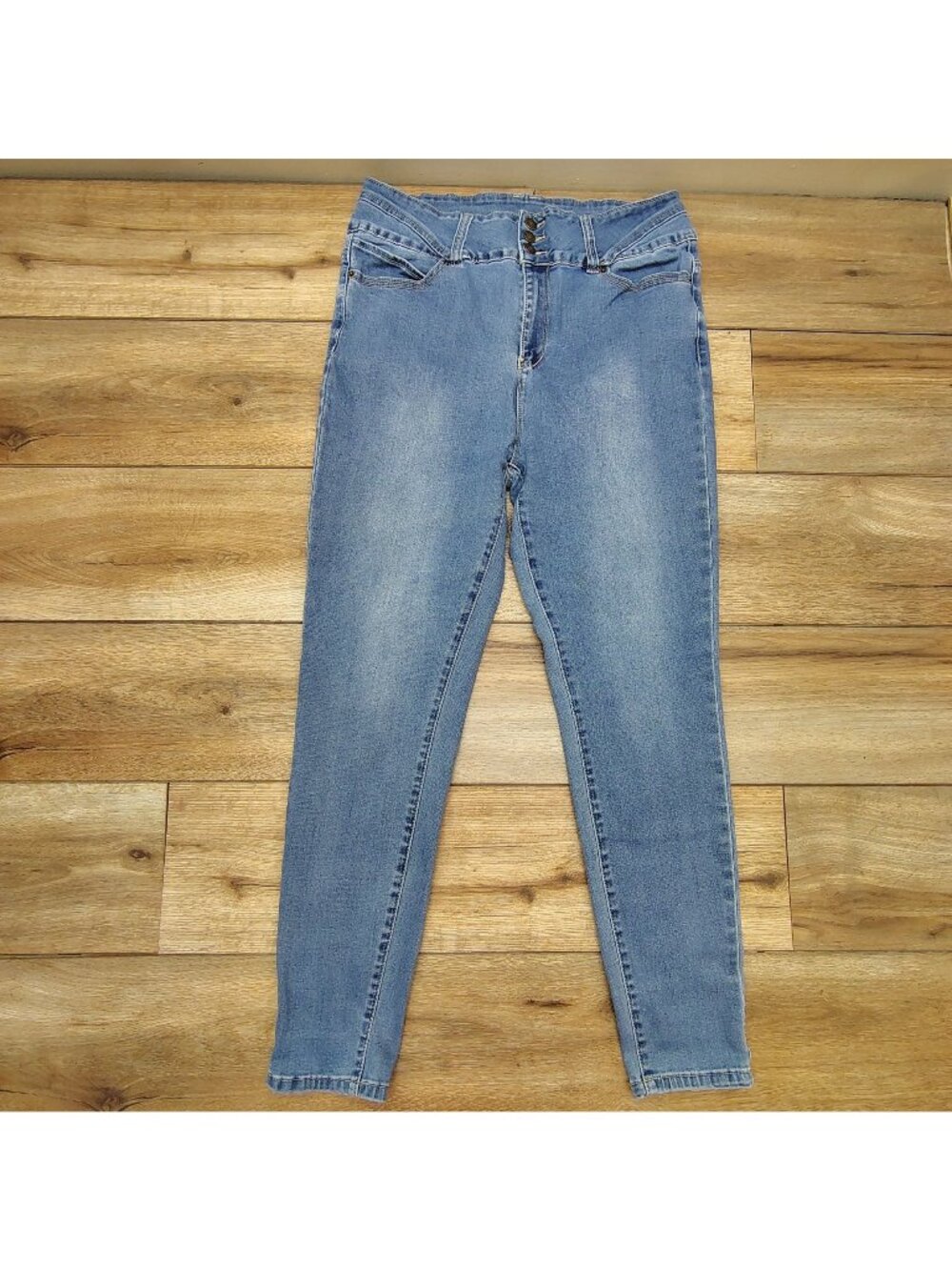 YMI Slim-Hers Skinny Jeans Womens Plus Size 17/33 Stretch Light Wash Denim 30/29